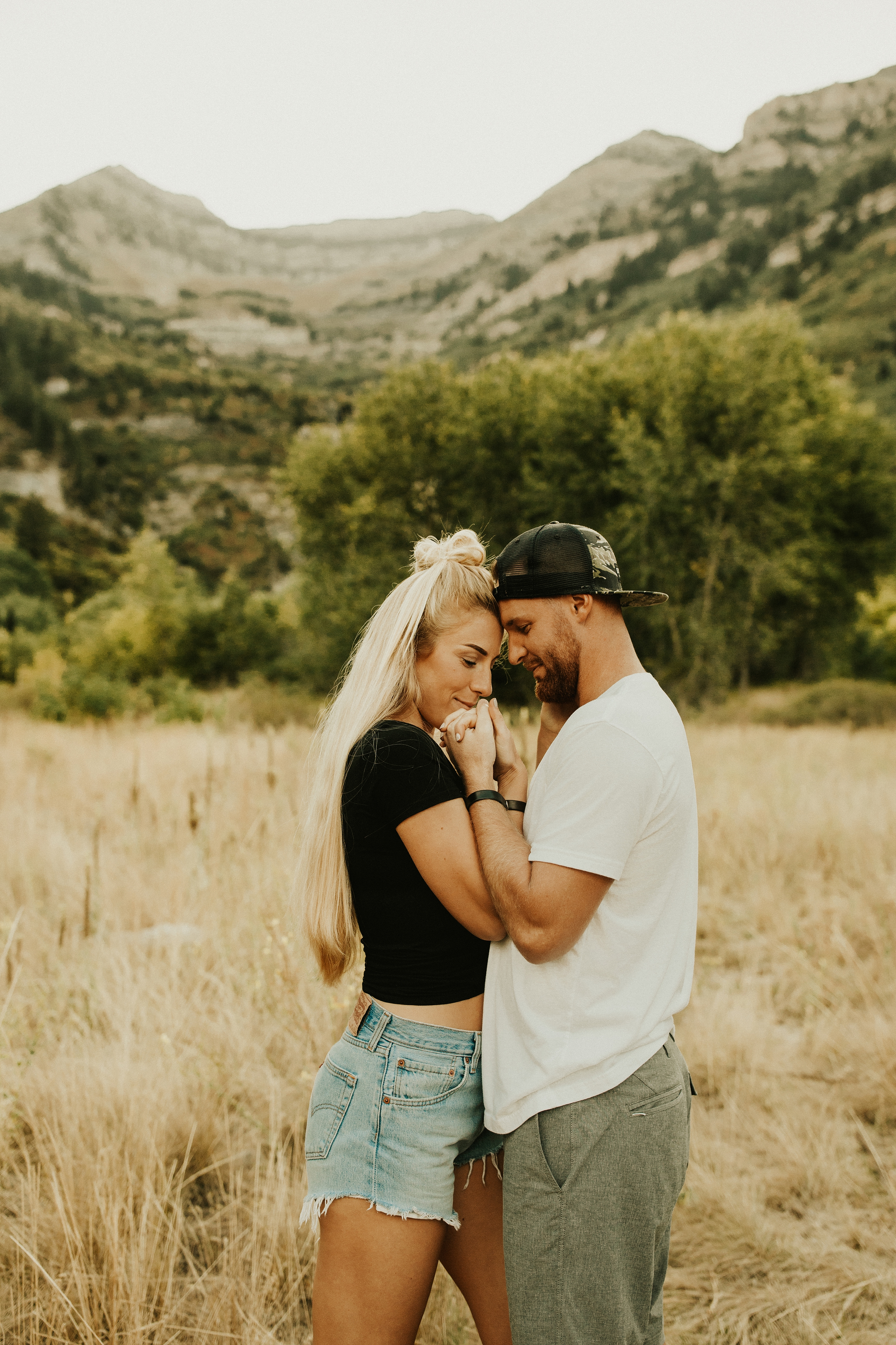 SummerMountainCouplesSession
