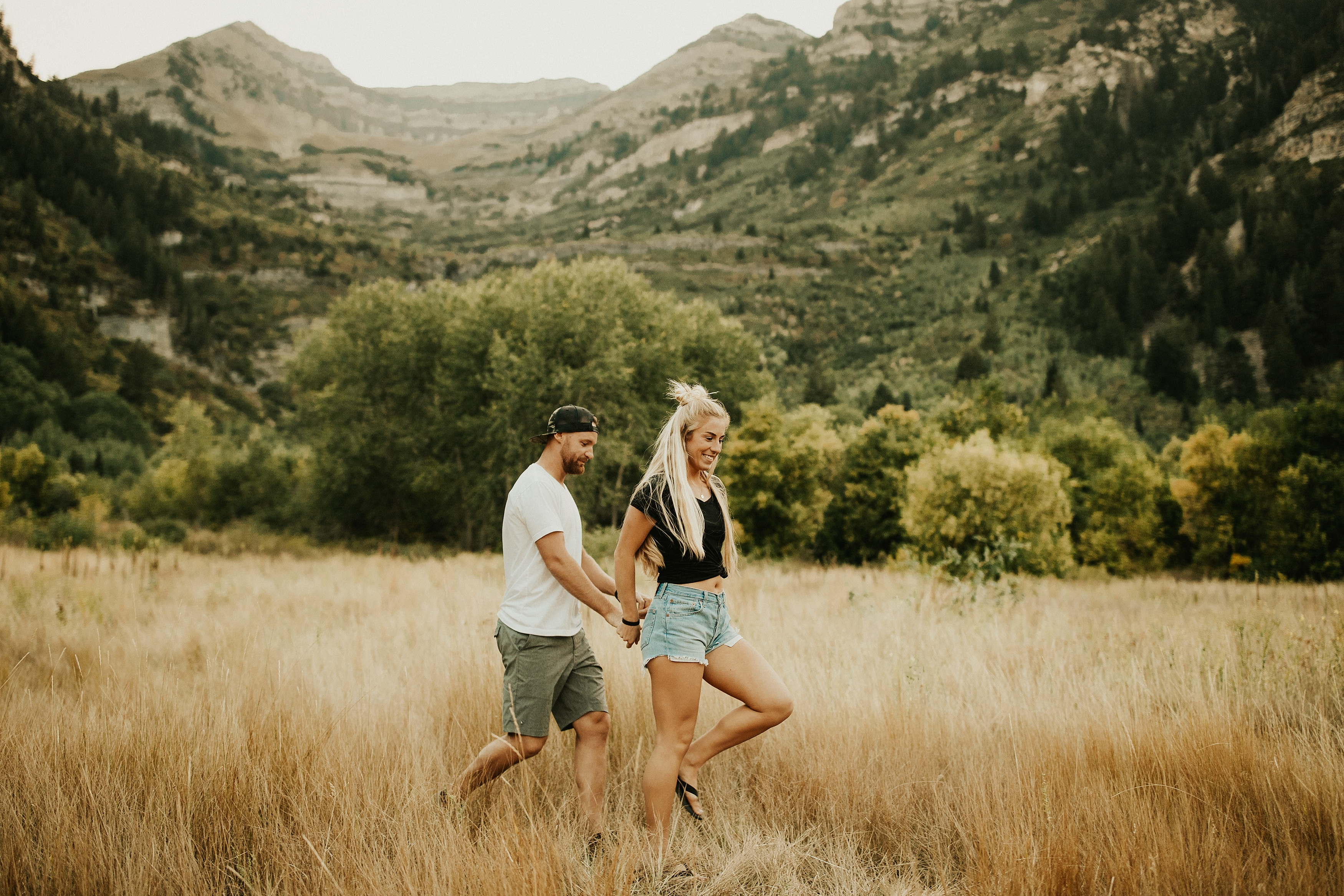 SummerMountainCouplesSession