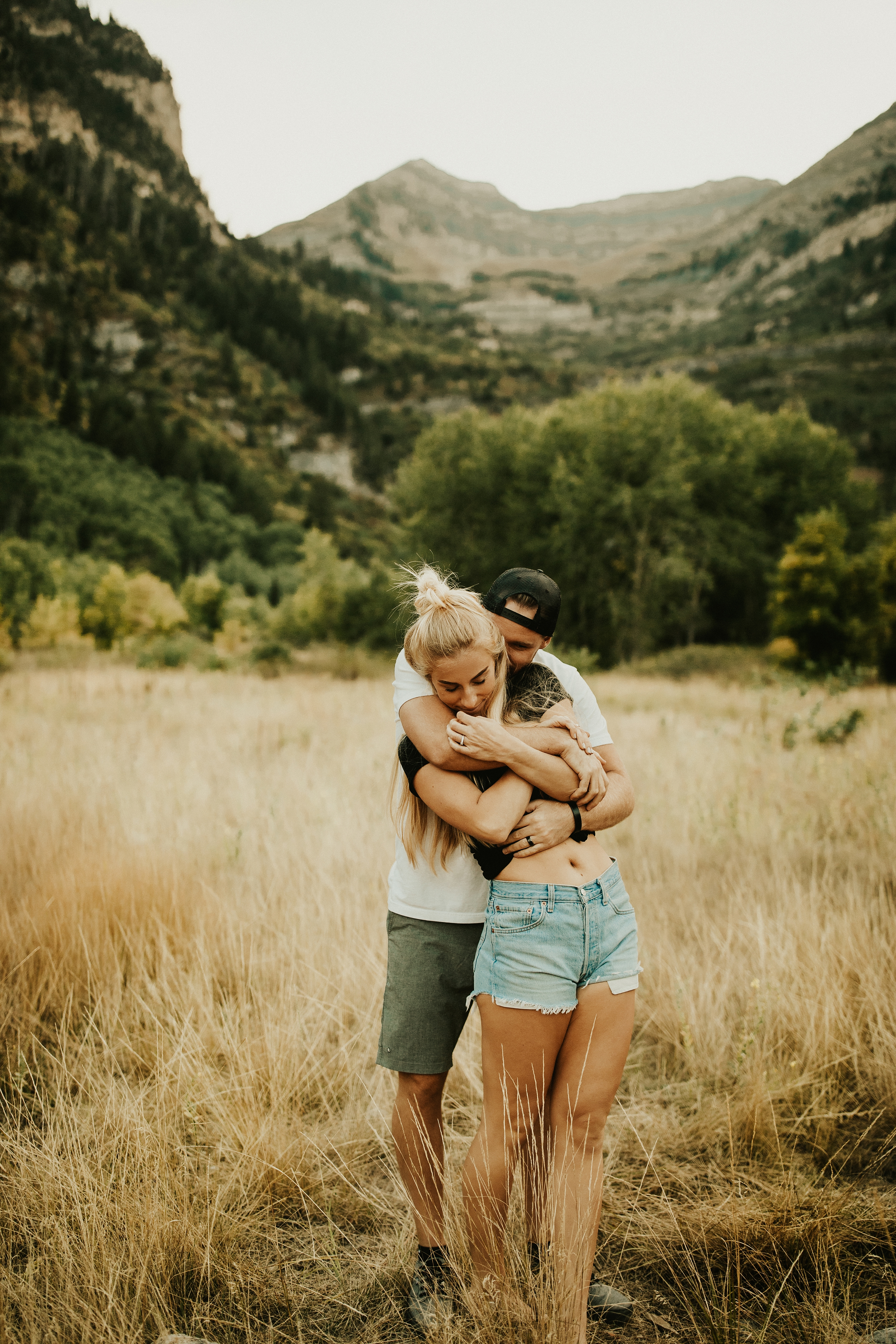 SummerMountainCouplesSession