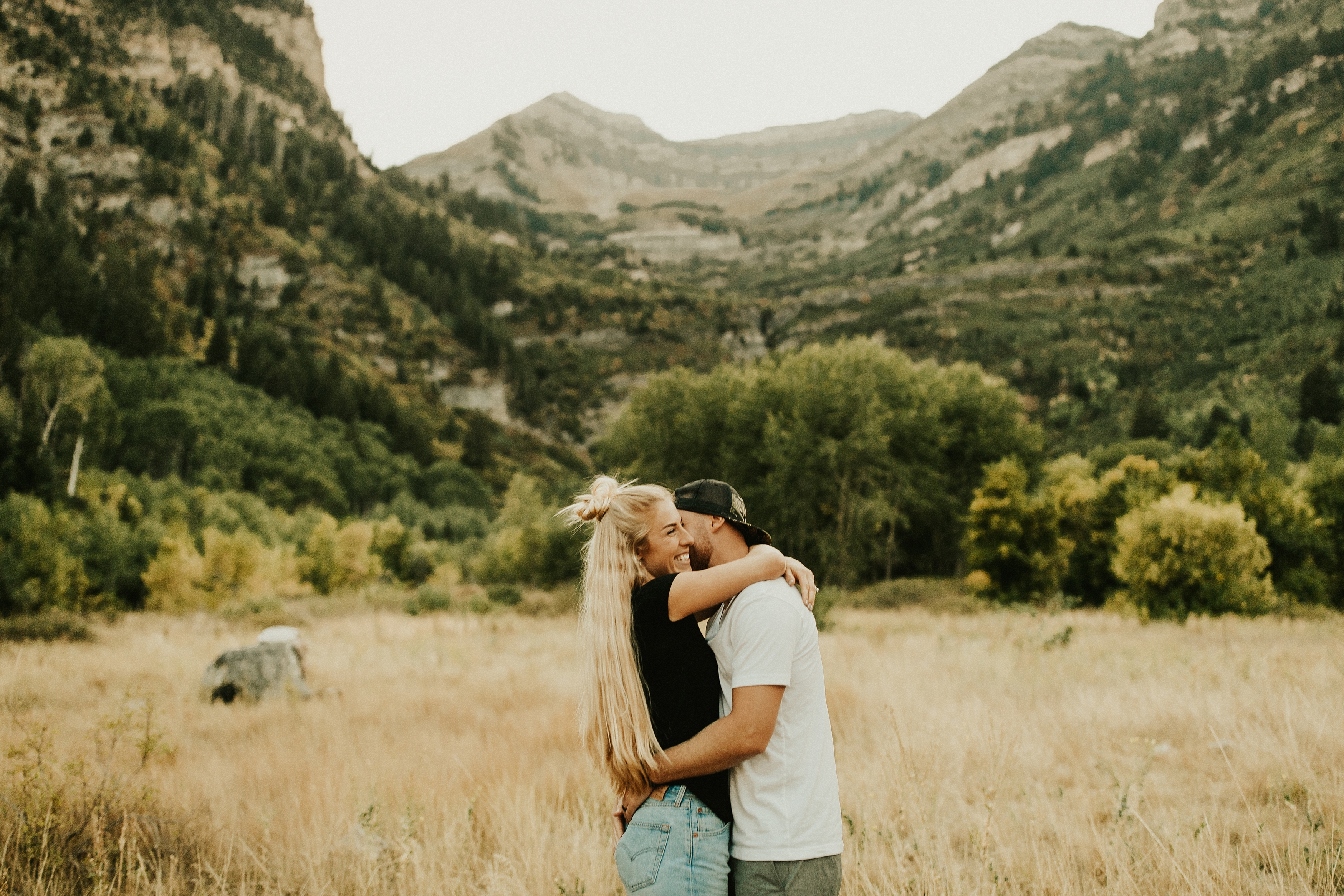 SummerMountainCouplesSession