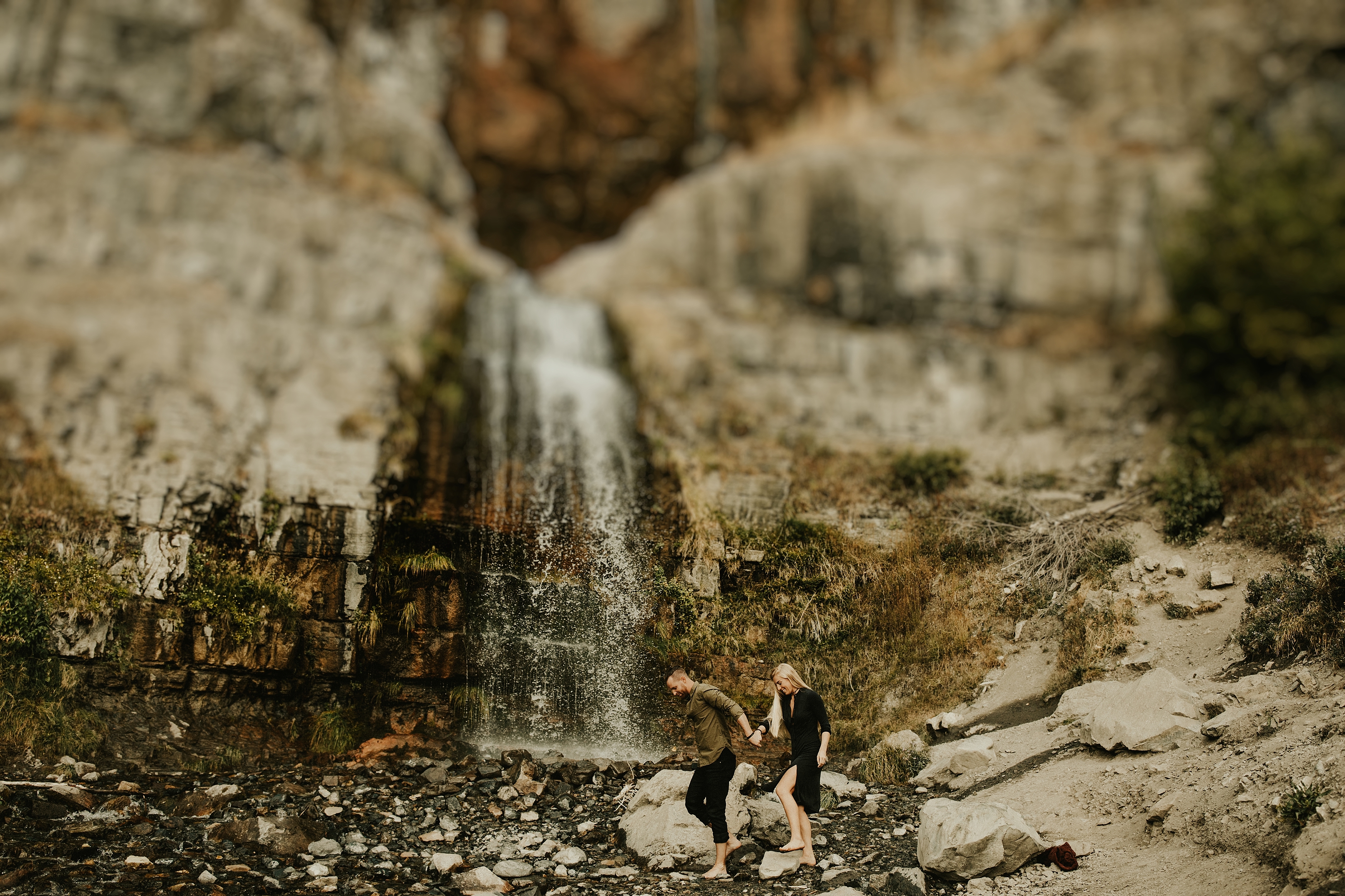 SummerMountainCouplesSession