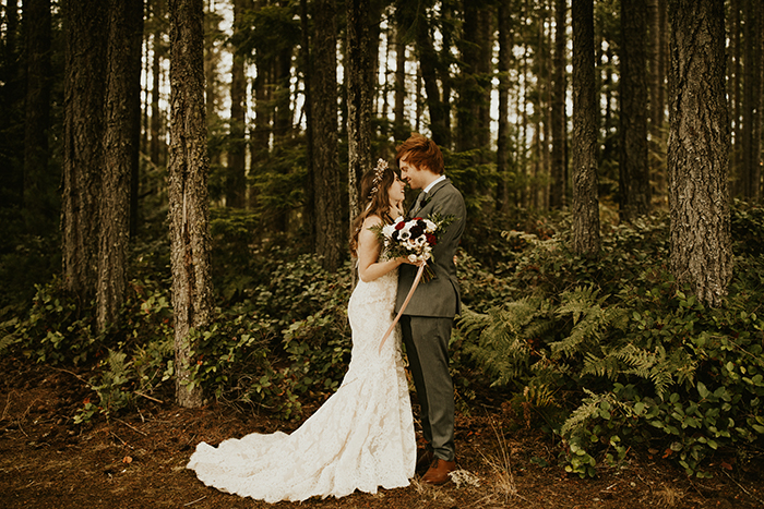 Woodsy Wedding at Gold Mountain Golf Club || Haley + Andrew -