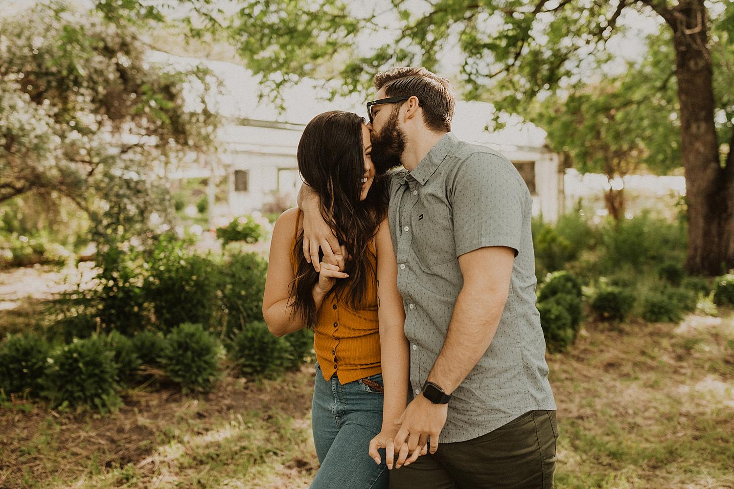 spring-couples-session-boise-foothills