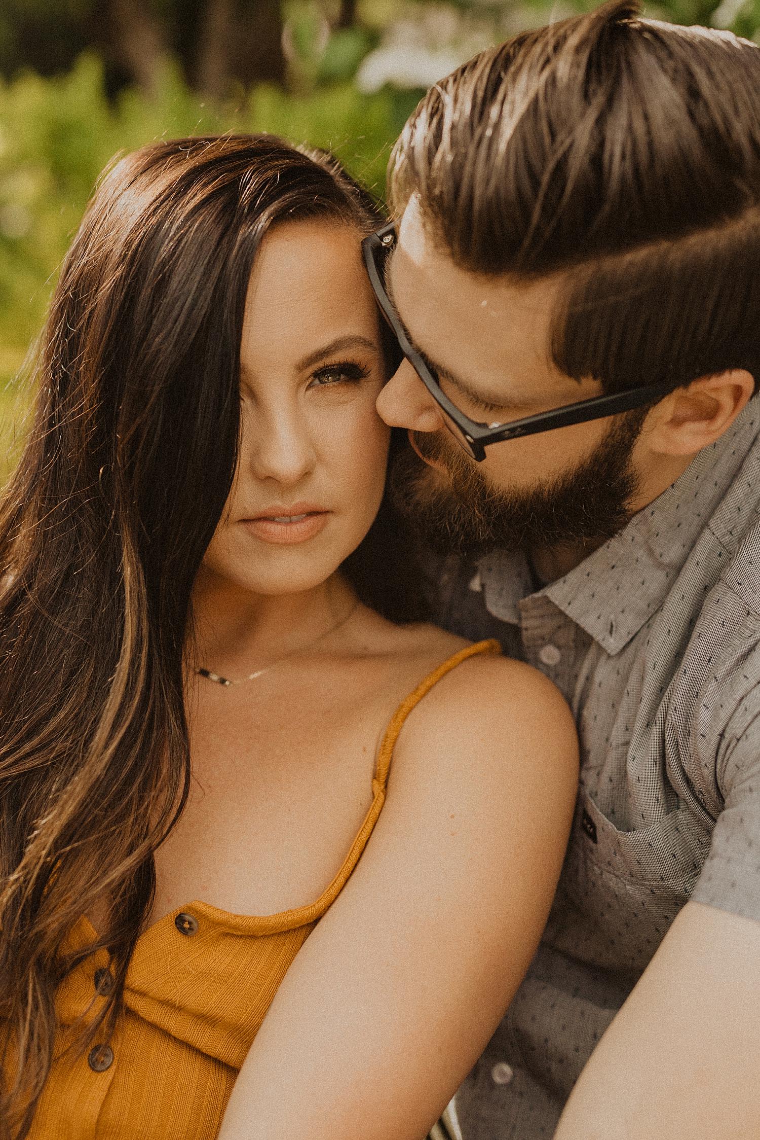 spring-couples-session-boise-foothills